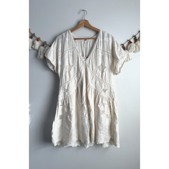 Free People Dresses & Skirts - Free People Daylight Crochet Embroidered Mini Babydoll Dress Ivory Coquette M